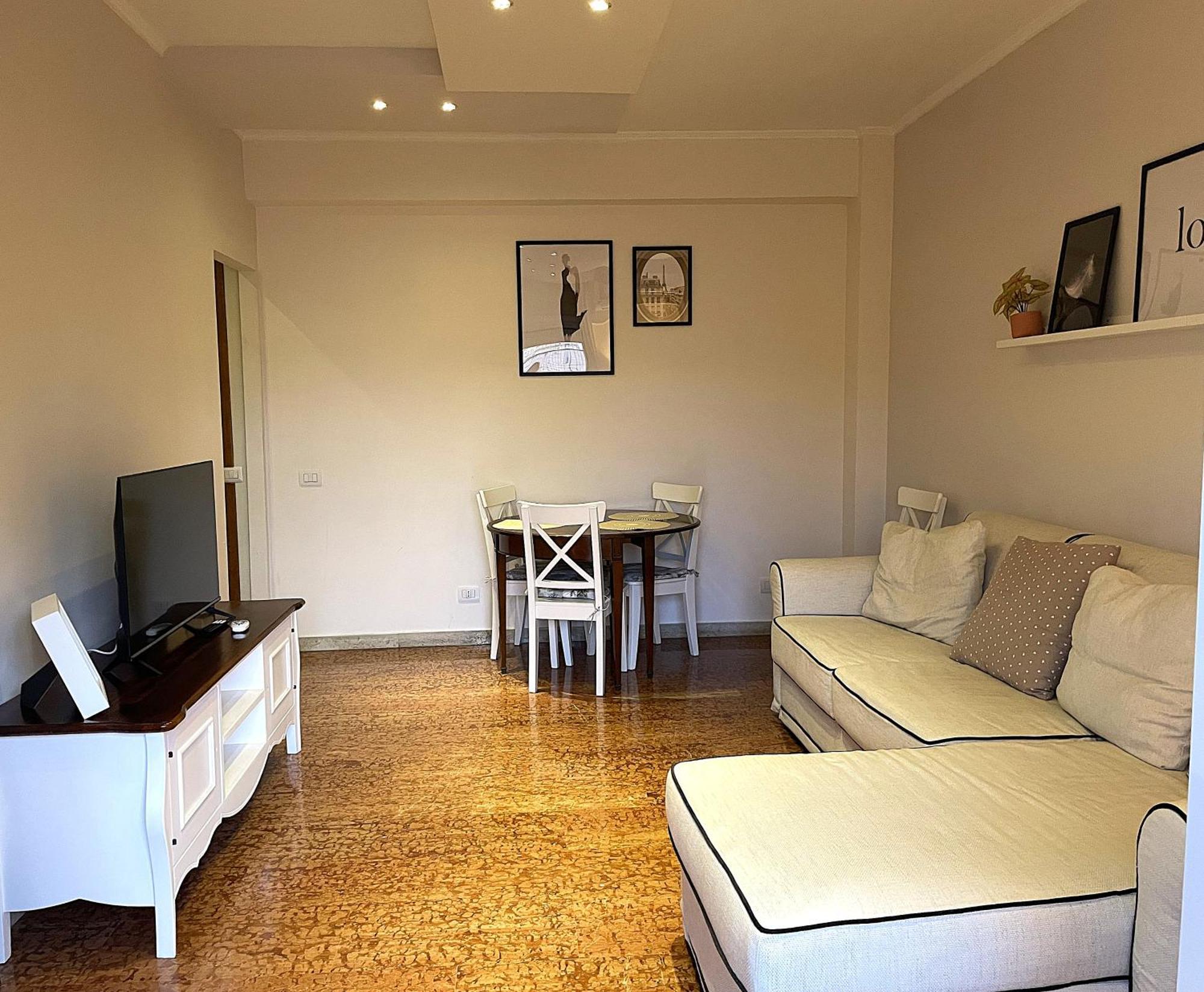 La Casa Libre Metro A Colli Albani 350 M Appartamento Roma